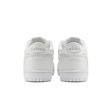 STAR SNEAKERS – WHITE
