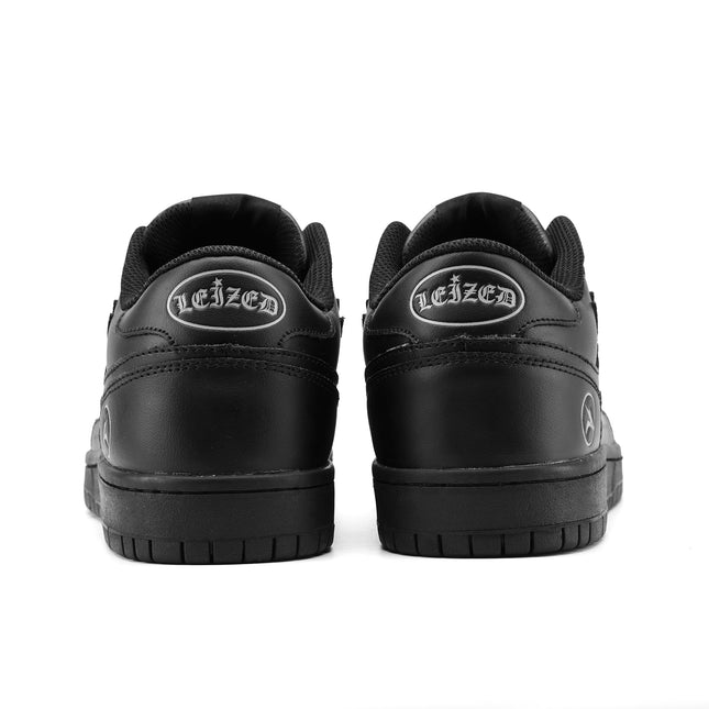 STAR SNEAKERS – BLACK